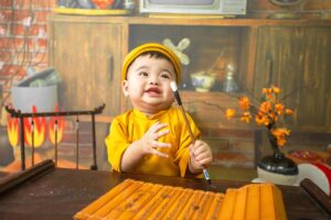 12 mesi: l'età che ogni genitore dovrebbe conoscere prima di dare il miele